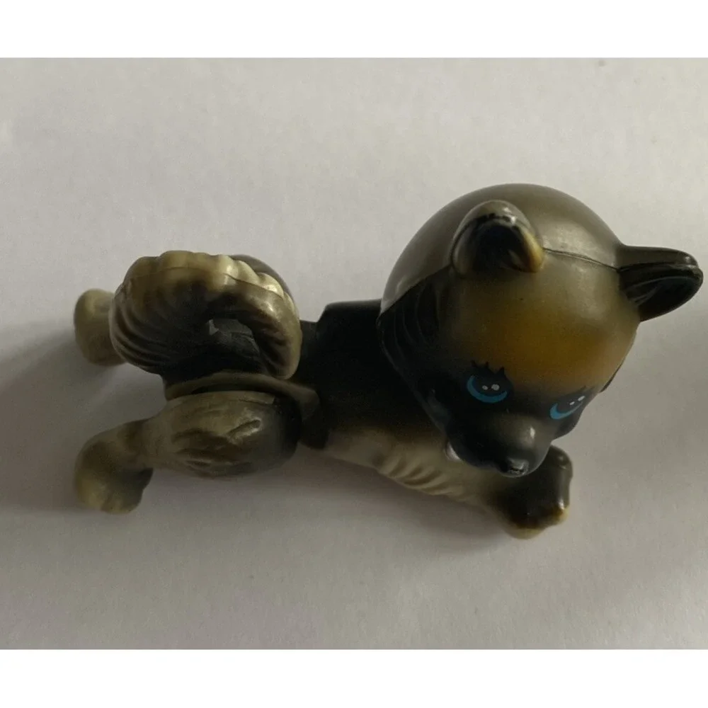 Vtg LITTLEST PET SHOP GERMAN SHEPHERD Dog  Bone Trophy 1993 KENNER BRAVE puppy
